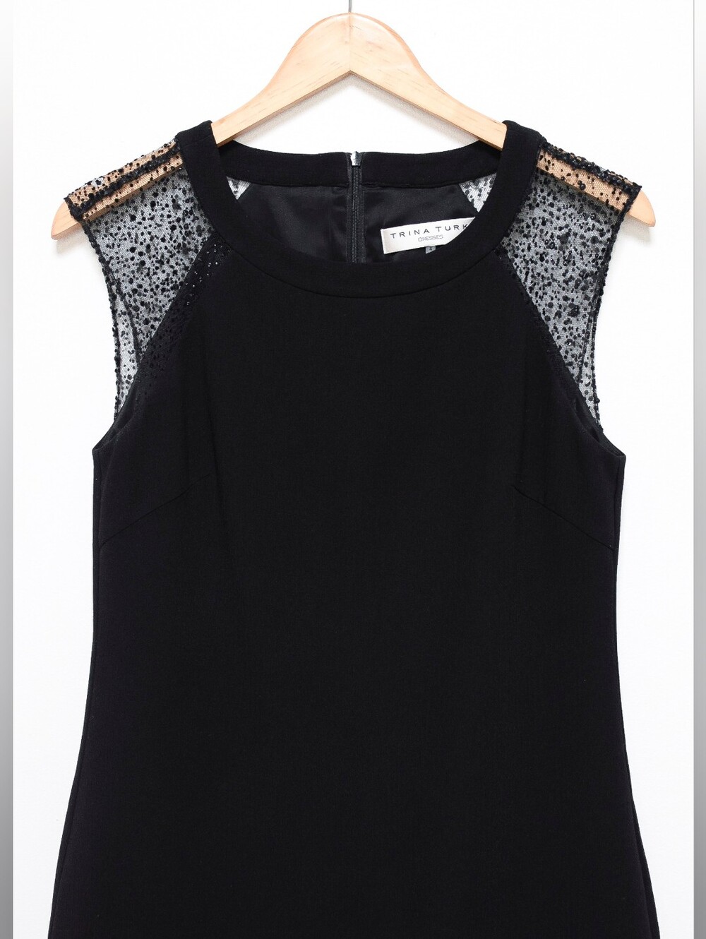 Trina Turk Black Sheath Dress Cap Sleeves Glitter Embellished Sz 4 LBD Cocktail - Picture 5 of 10